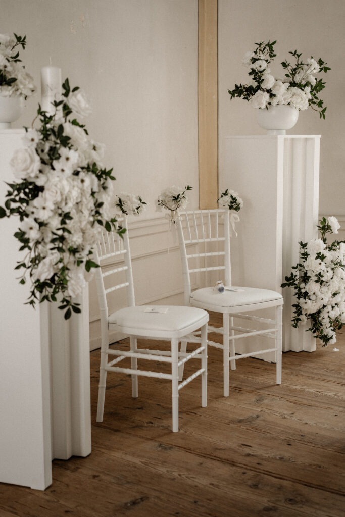 Hochzeitsdekoration einer freien Trauung